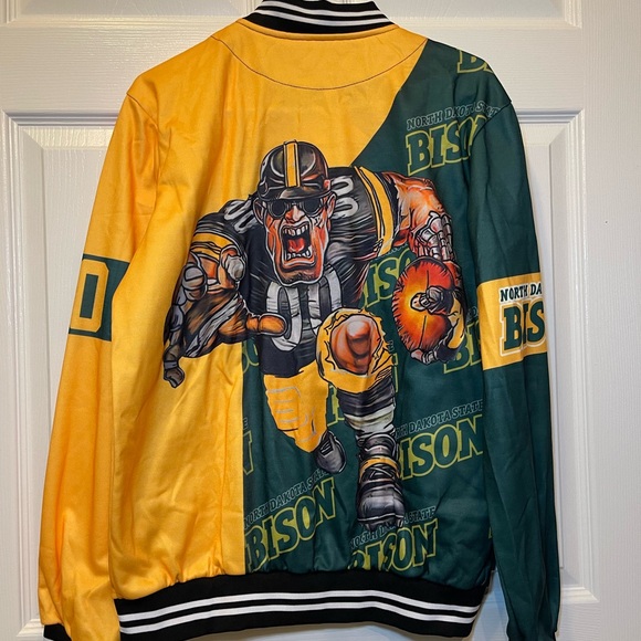 North Dakota State Bison Men's Full- Zip Jacket size medium new - Picture 2 of 3